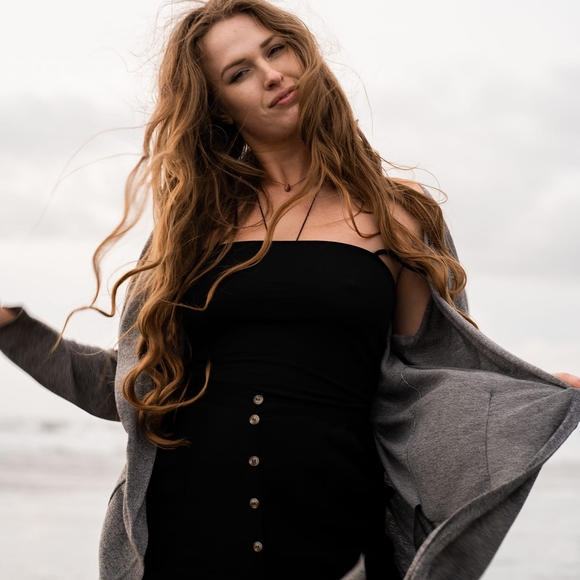 Meet your Posher, Shawntelle - Picture 1 of 1